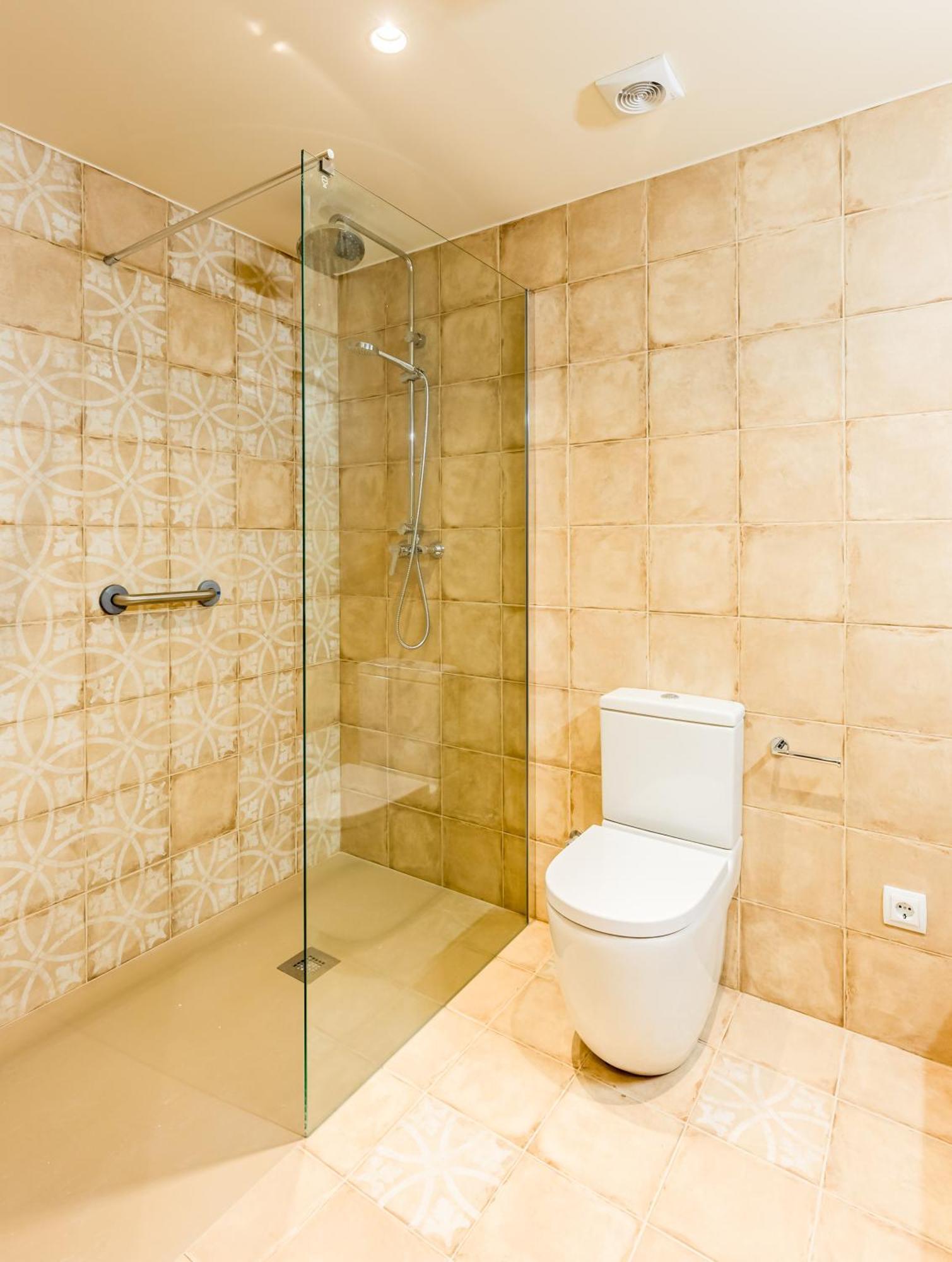Can Cintet 3 Apartamento Con Terraza En Бесалу Экстерьер фото